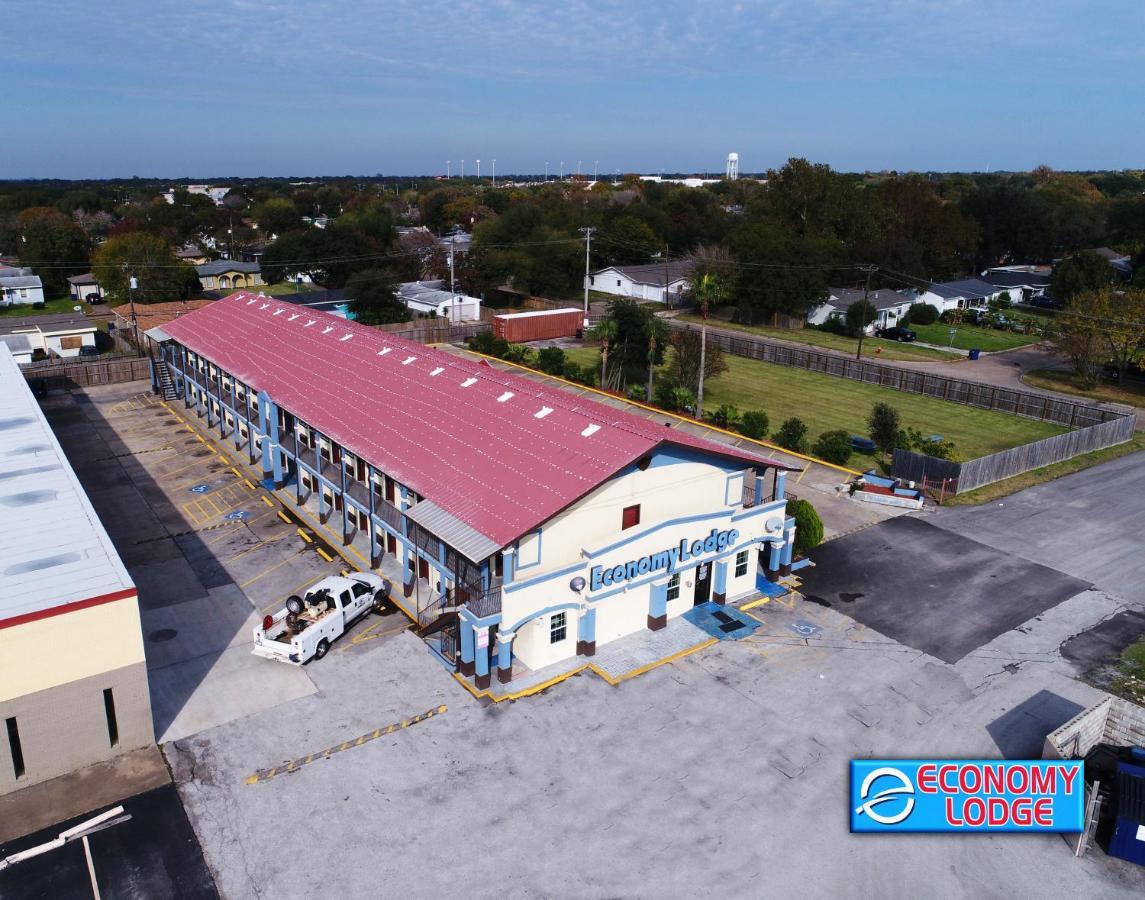 Economy Lodge Texas City Refinery Eksteriør bilde